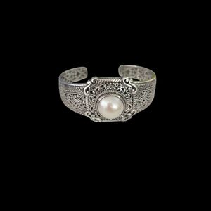 Artsan of bali cuff with authentic cultured pearl
